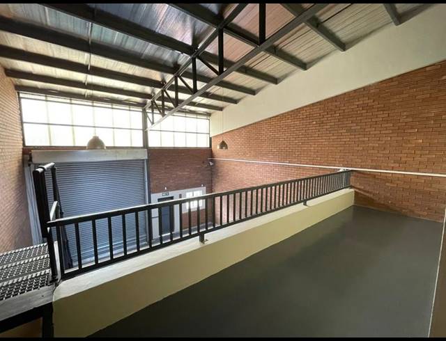 INDUSTRIAL PROPERTY TO RENT IN HENNOPSPARK